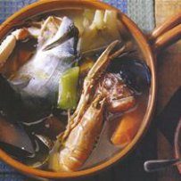 210 x 210: FOOD - FRANCE - PROVENCE - FISH STEW (BOUILLABAISSE)