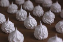  Mastic-Flavored Meringues