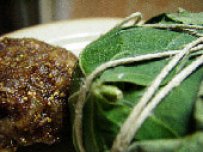 Dried figs and walnuts wrapped in vine leafs-Sikomayades