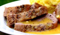 Pork Fillet with Mustard Sauce 